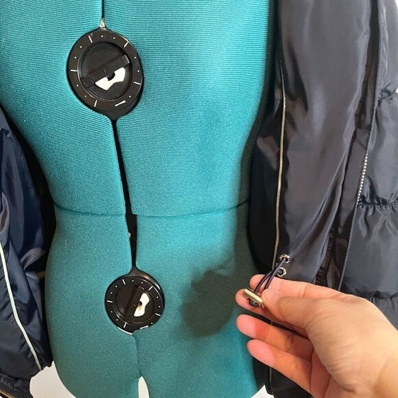 Massimo Dutti Made in Italy Duck Down Sports Hooded Zip Pocket Puffer Coat - Picture 11 of 15